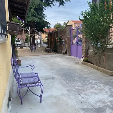 Delle Rose Πανσιόν *